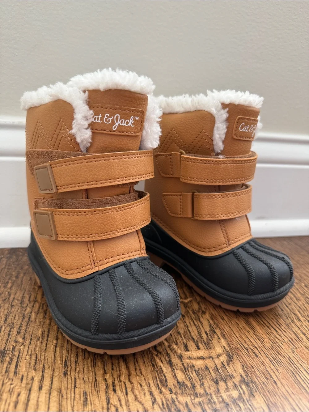 Cat & Jack Kids Tan and Black Waterproof Snow Boots with Faux Fur Cuff